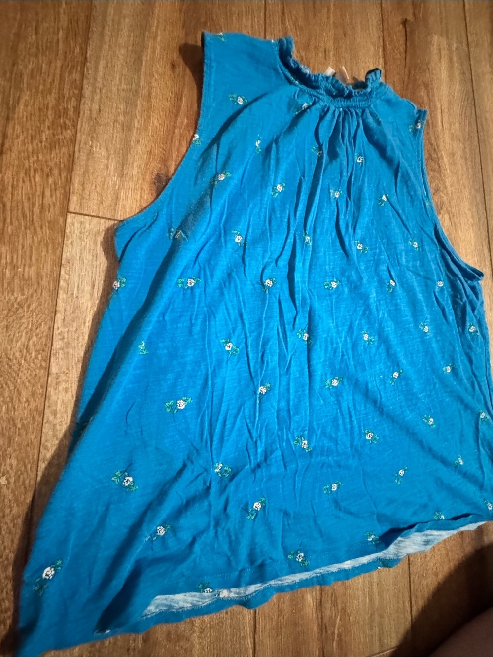 LOFT Blue Sleeveless Floral-Embroidered Women's Top